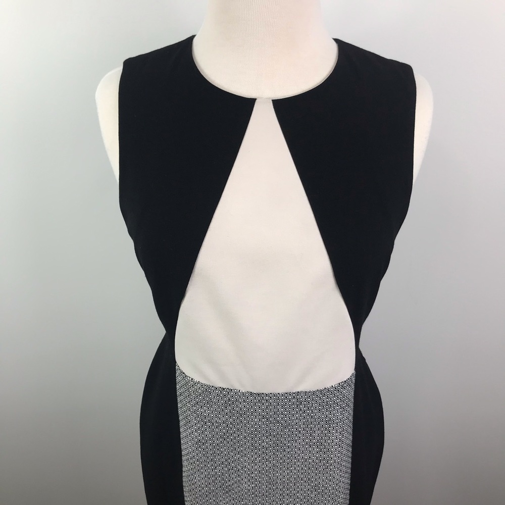Calvin Klein sleeveless geometric style zip dress - Picture 3 of 8